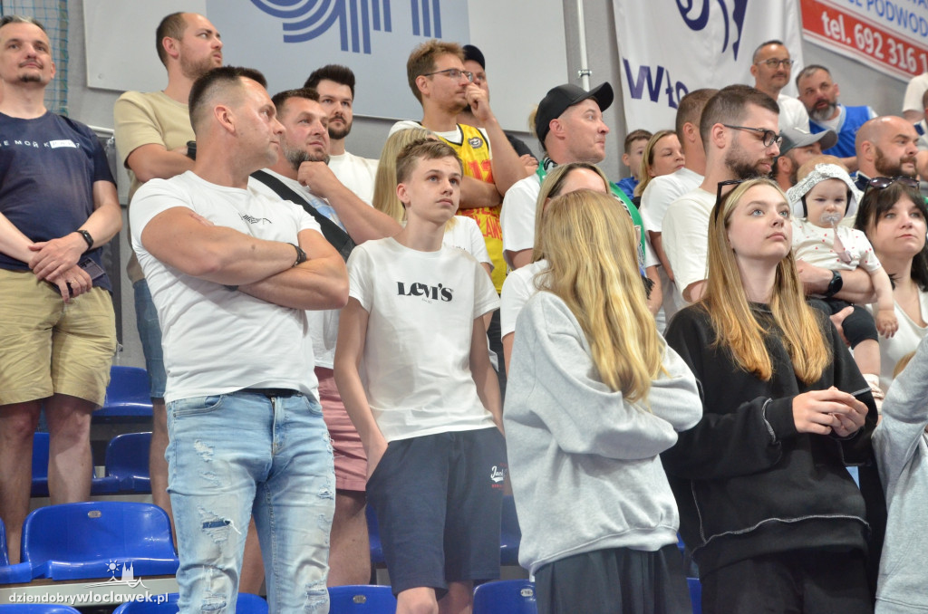 Kibice na meczu nr 5 Anwil vs Spójnia