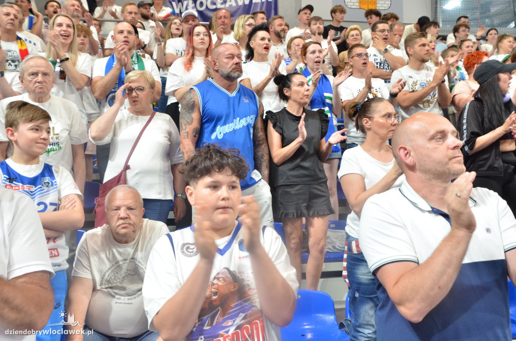 Kibice na meczu nr 5 Anwil vs Spójnia