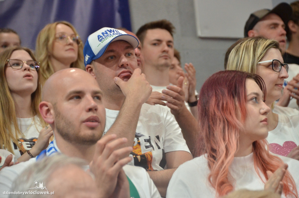 Kibice na meczu nr 5 Anwil vs Spójnia