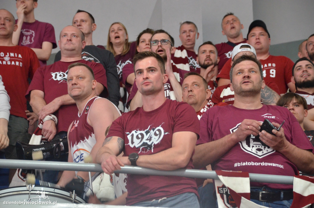 Kibice na meczu nr 5 Anwil vs Spójnia