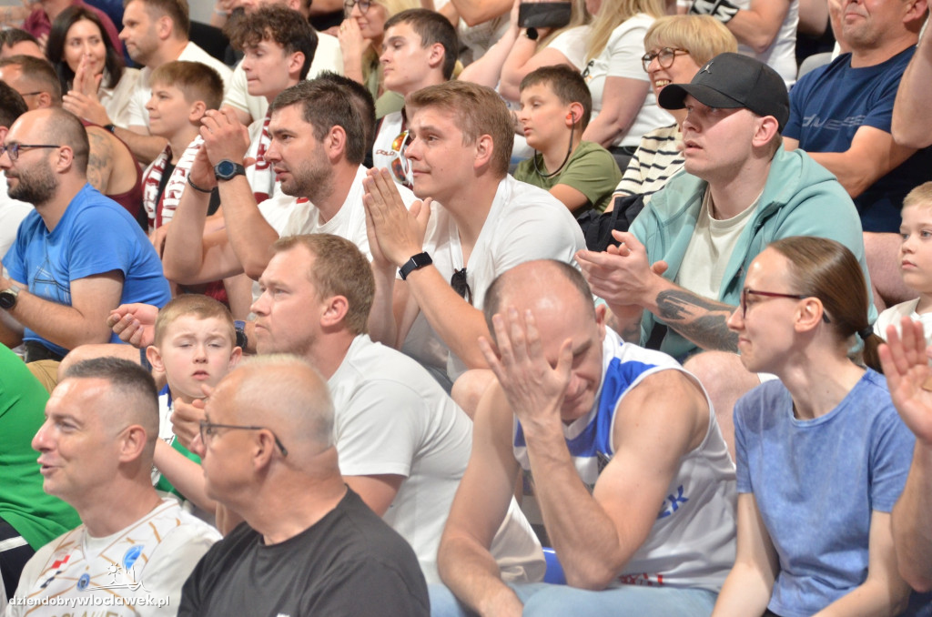 Kibice na meczu nr 5 Anwil vs Spójnia