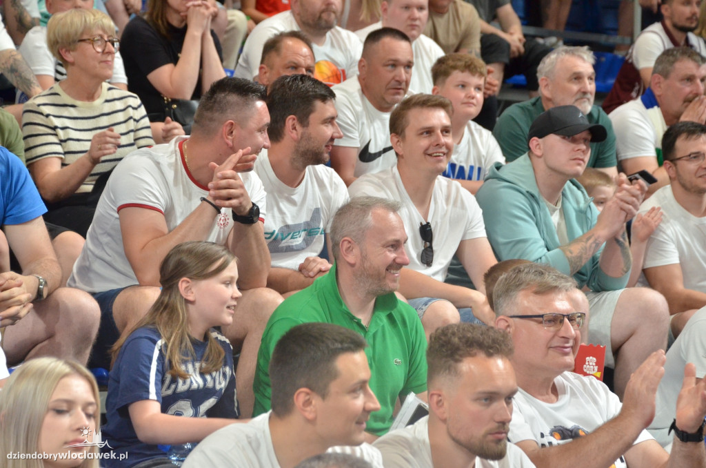 Kibice na meczu nr 5 Anwil vs Spójnia