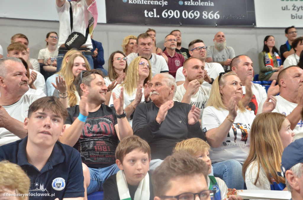 Kibice na meczu nr 5 Anwil vs Spójnia