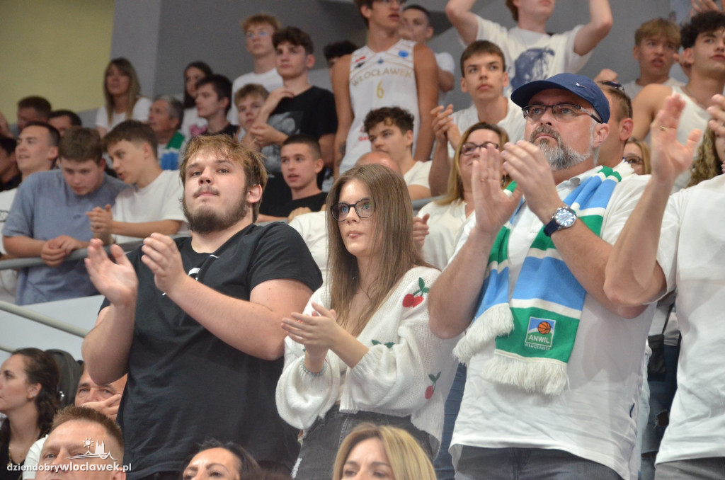 Kibice na meczu nr 5 Anwil vs Spójnia
