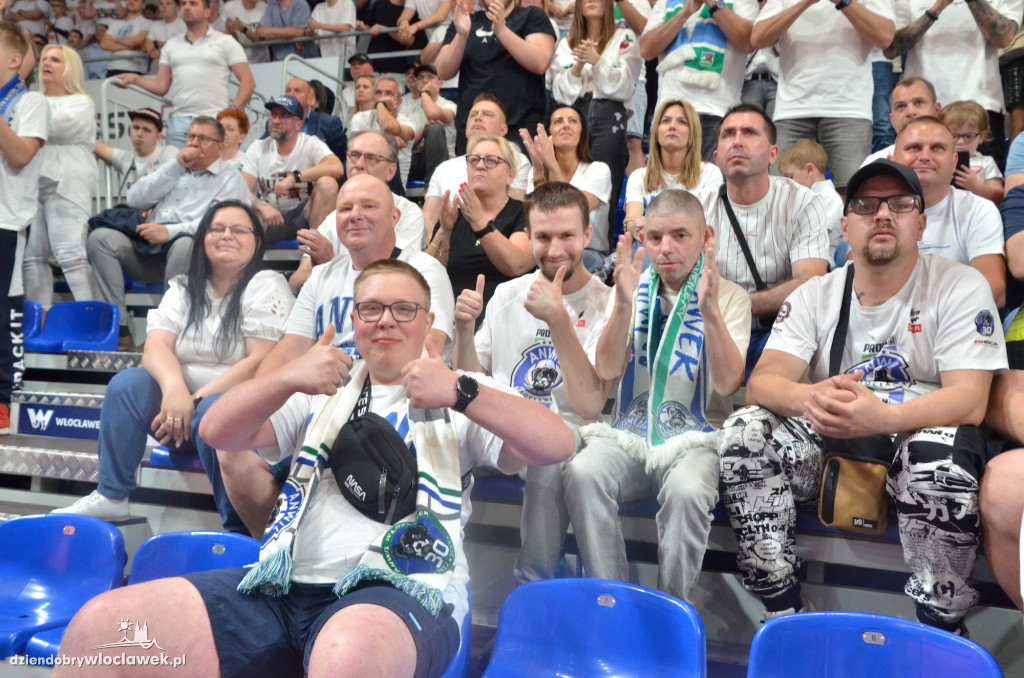 Kibice na meczu nr 5 Anwil vs Spójnia