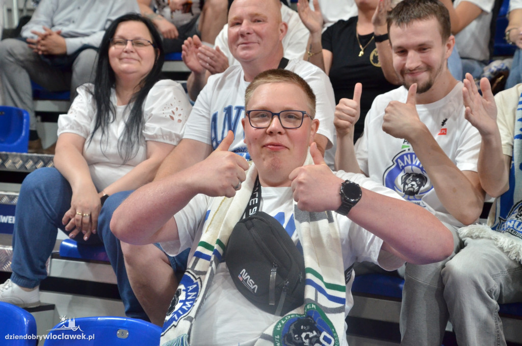 Kibice na meczu nr 5 Anwil vs Spójnia