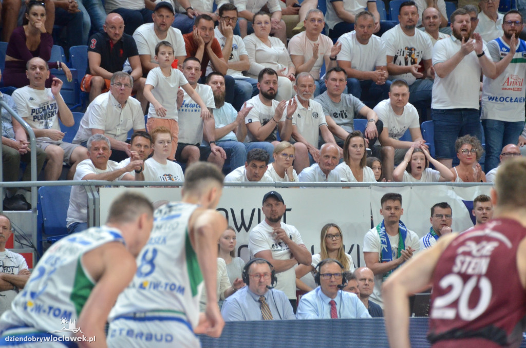 Kibice na meczu nr 5 Anwil vs Spójnia