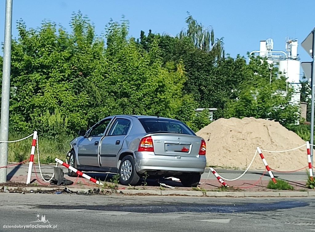 Zderzenie na skrzyżowaniu Zielnej i Papieżki