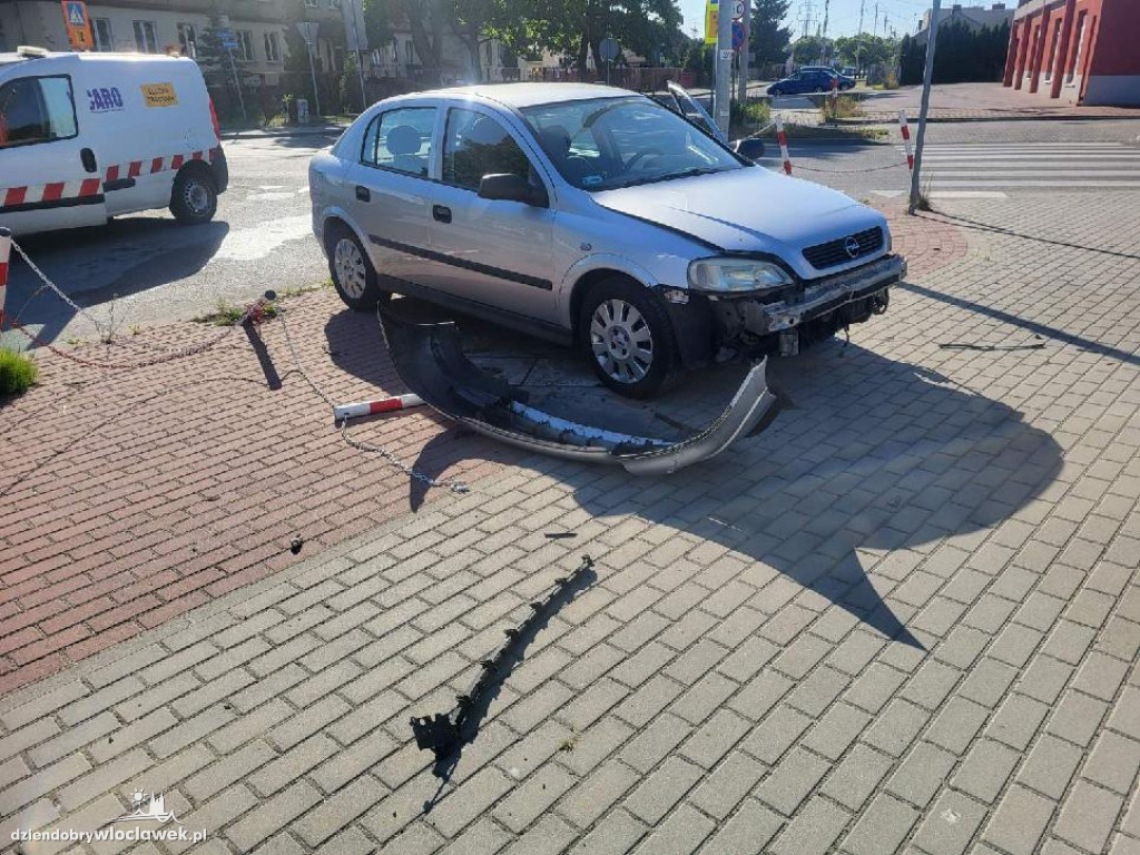 Zderzenie na skrzyżowaniu Zielnej i Papieżki