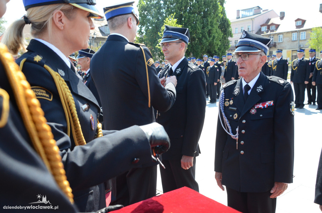 Apel z okazji Wojewódzkich Obchodów Dnia Strażaka