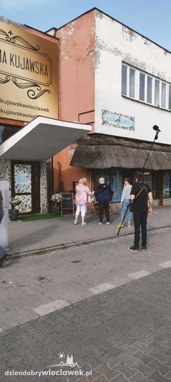 Tłumy po Karczmą Kujawską. Kolacja z Magdą Gessler