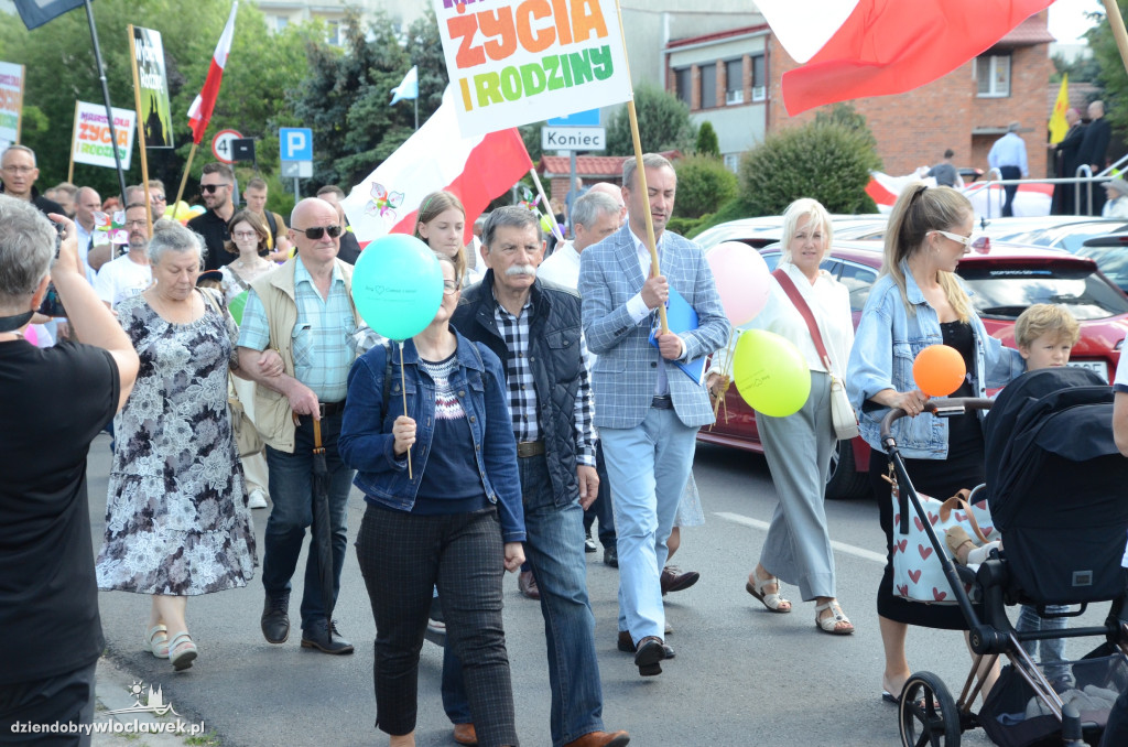 Marsz dla Życia i Rodziny we Włocławku 2024