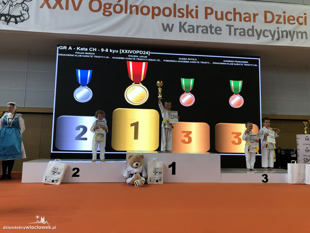 Sukces młodych karateków z Włocławka