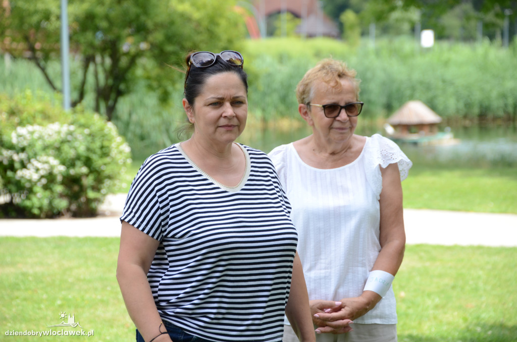 Seniorzy integrowali się w parku na Słodowie