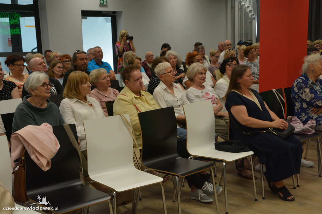 Spotkanie autorskie z Filipem Łobodzińskim