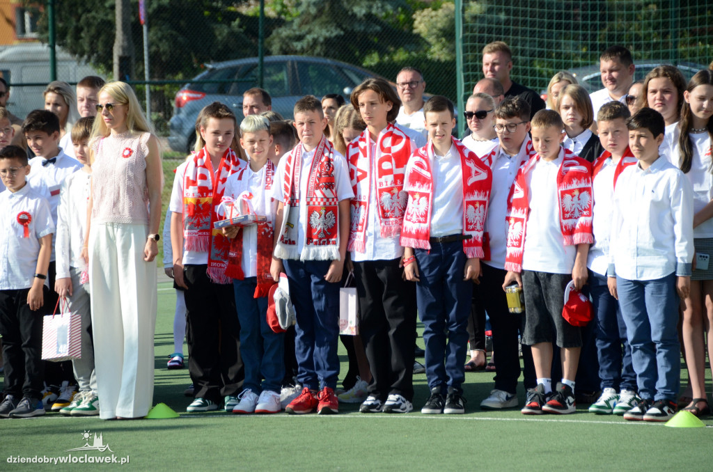 Biało-czerwone zakończenie roku w SP nr 20