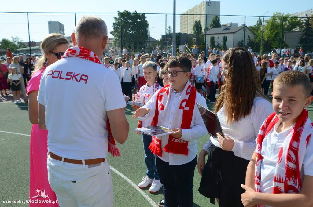 Biało-czerwone zakończenie roku w SP nr 20