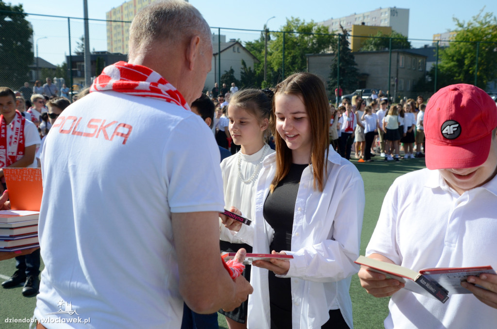 Biało-czerwone zakończenie roku w SP nr 20