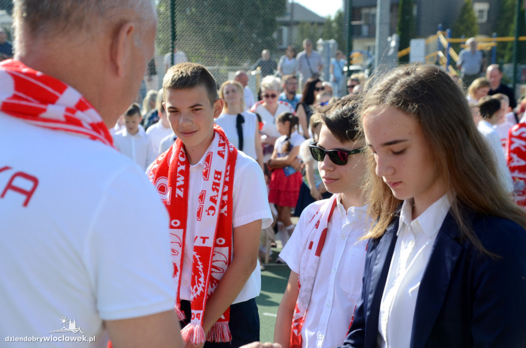 Biało-czerwone zakończenie roku w SP nr 20
