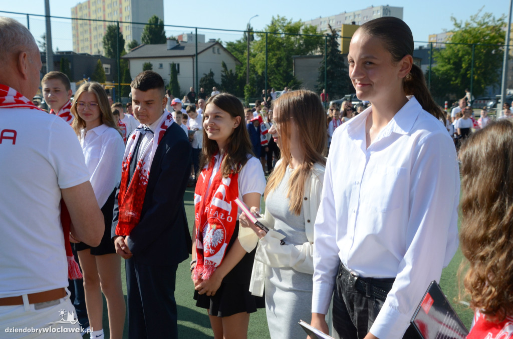 Biało-czerwone zakończenie roku w SP nr 20