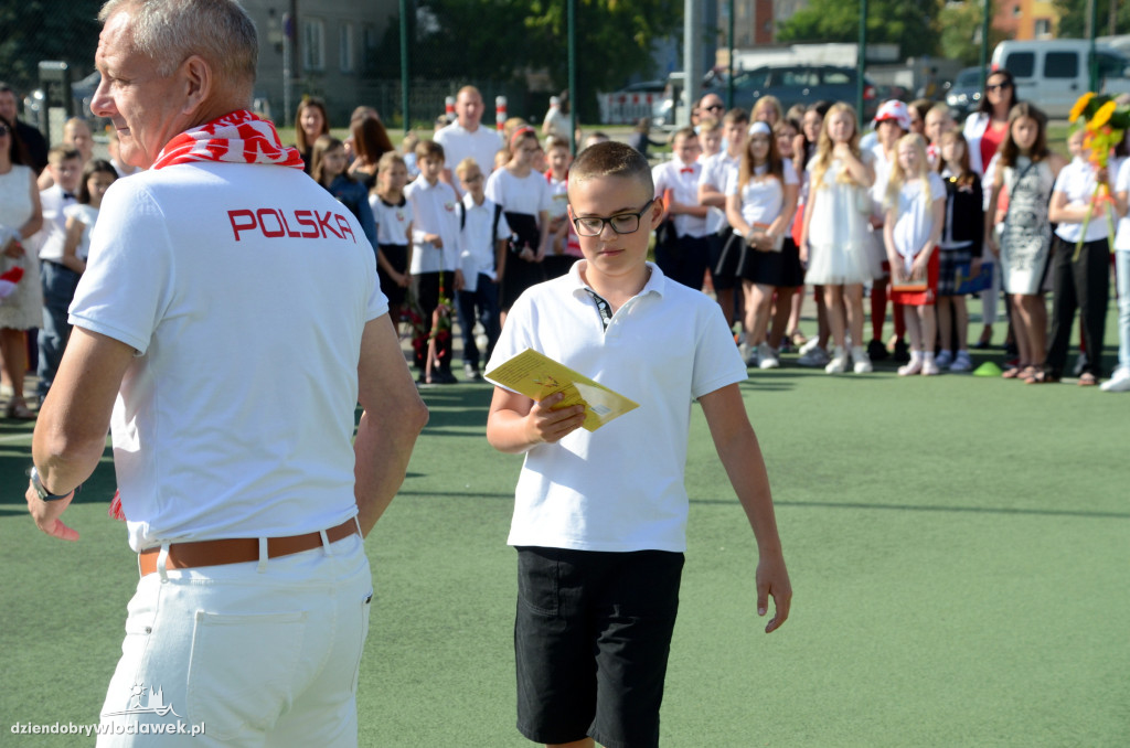 Biało-czerwone zakończenie roku w SP nr 20