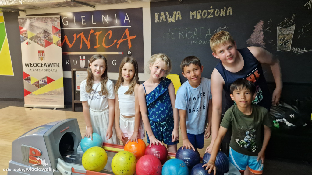 Szkółka bowlingowa z WBKSNiS PIONEK