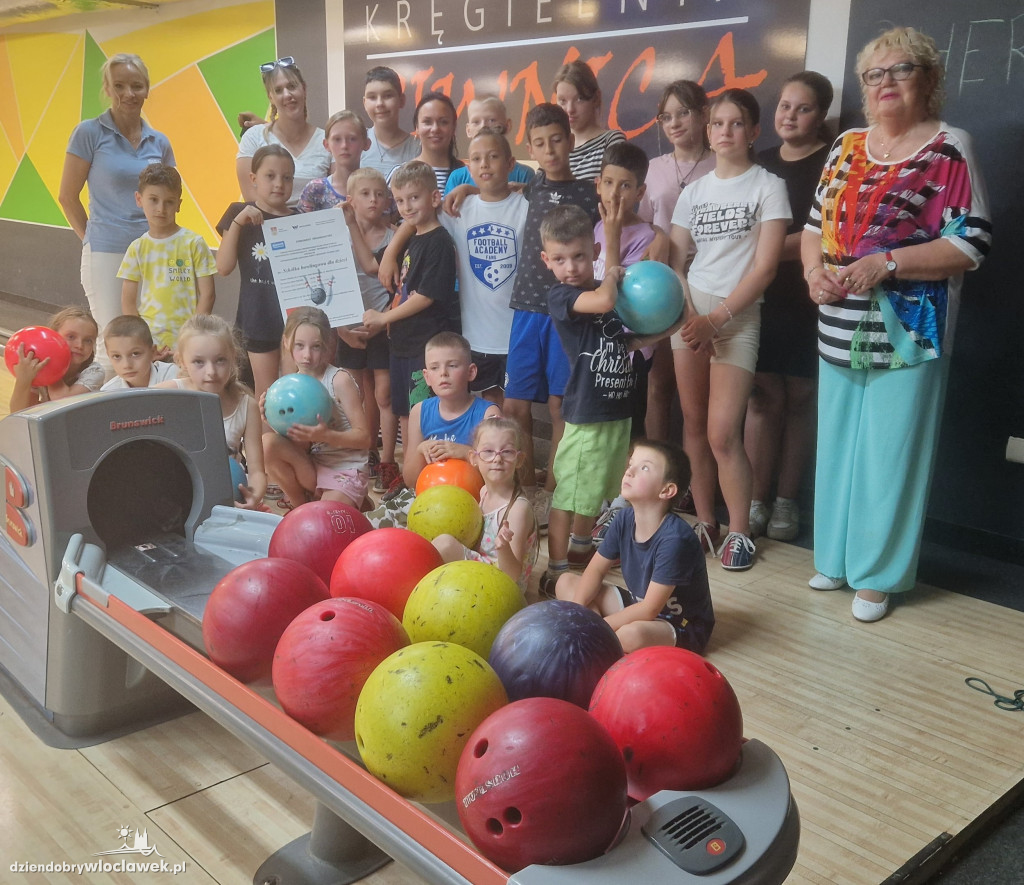Szkółka bowlingowa z WBKSNiS PIONEK