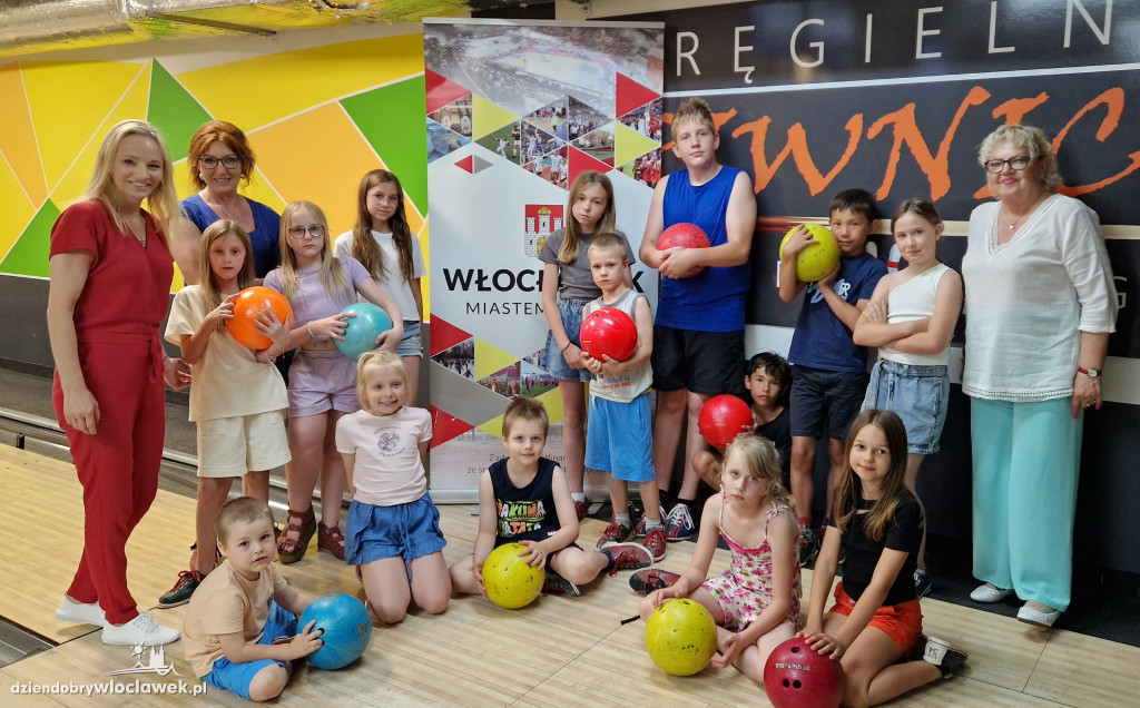 Szkółka bowlingowa z WBKSNiS PIONEK