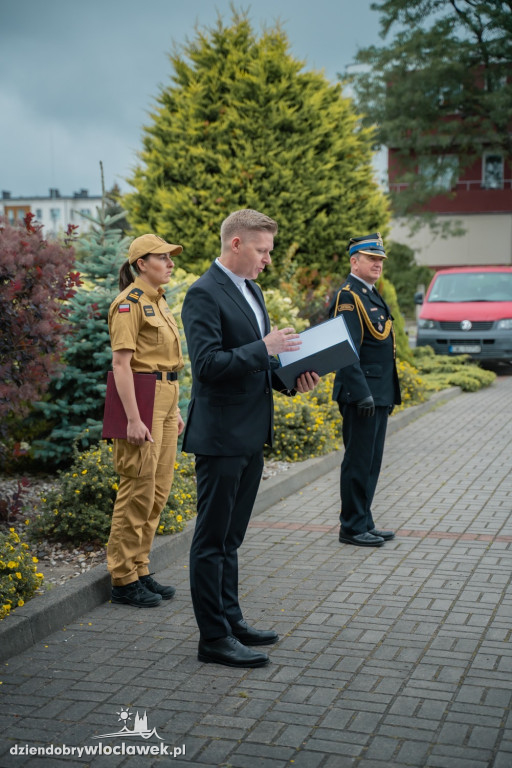 Zmiana służby i ślubowanie strażaków PSP Włocławek