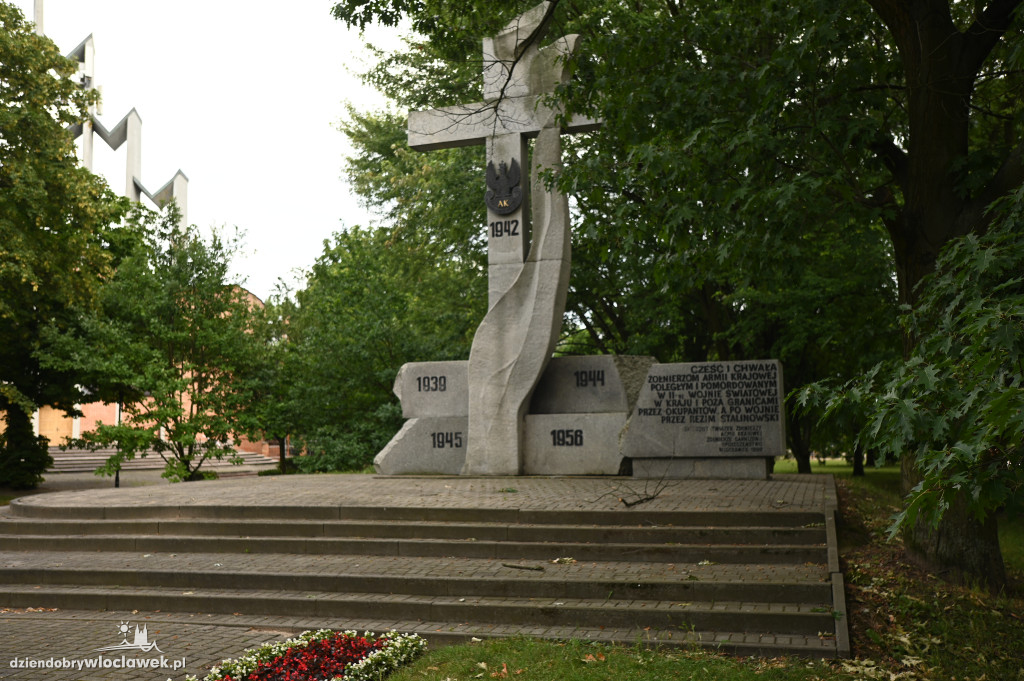 Upamiętnienie ofiar rzezi wołyńskiej we Włocławku