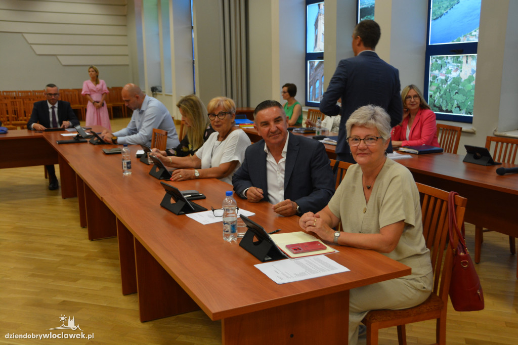 Ślubowanie nowego radnego