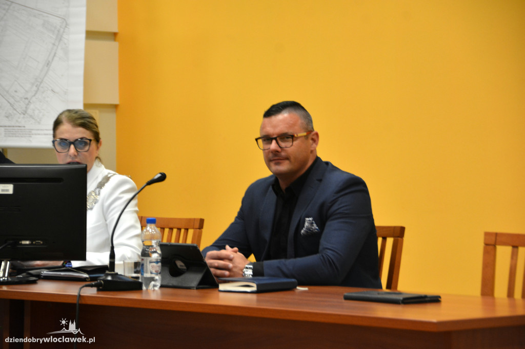 Ślubowanie nowego radnego