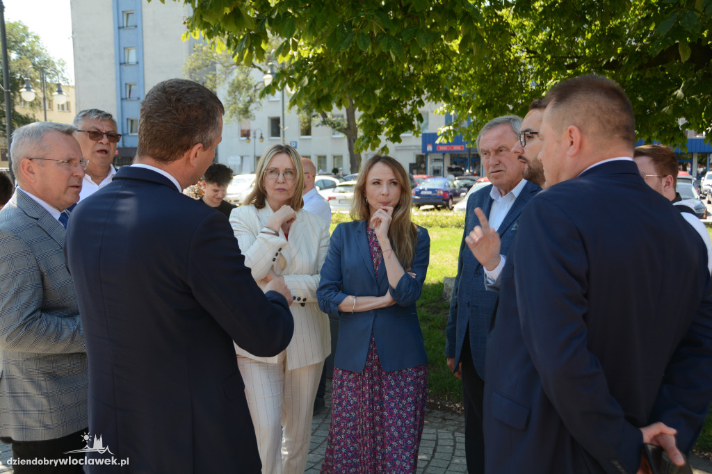 Dwie ministry we Włocławku