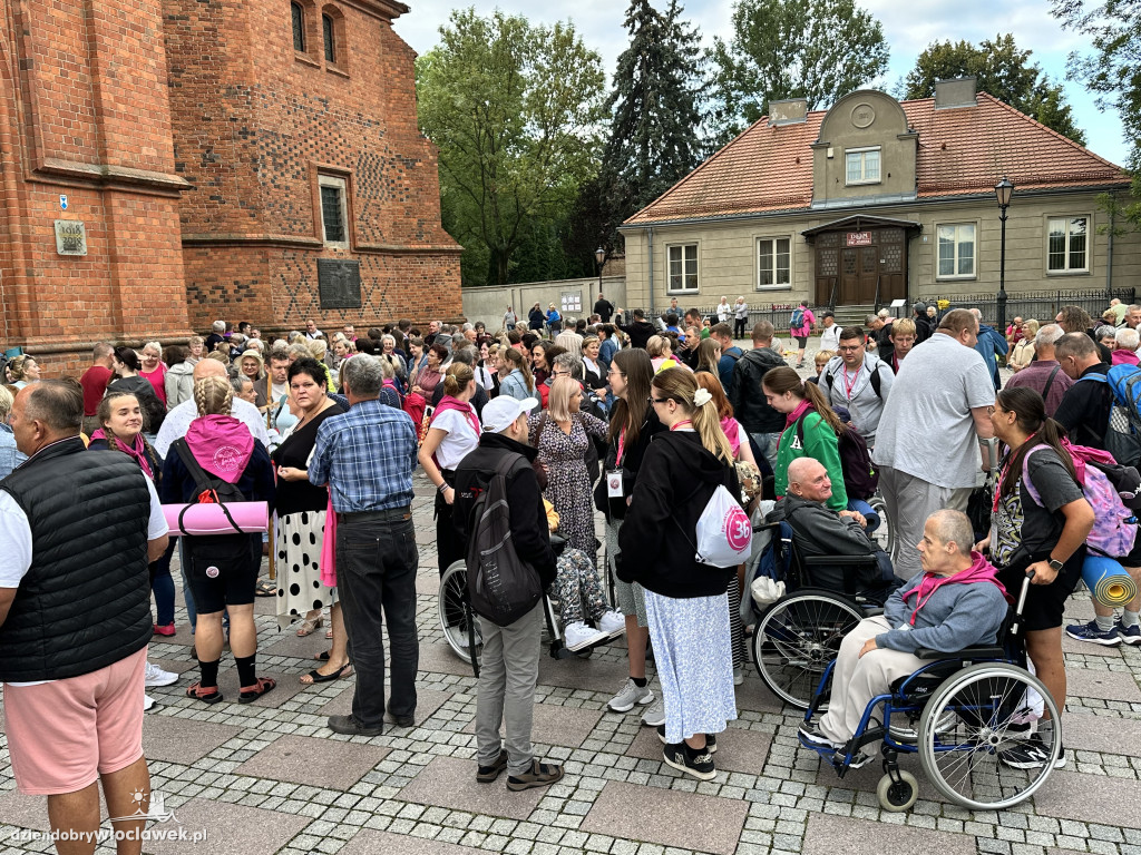 Pielgrzymka z Włocławka na Jasną Górę 2024