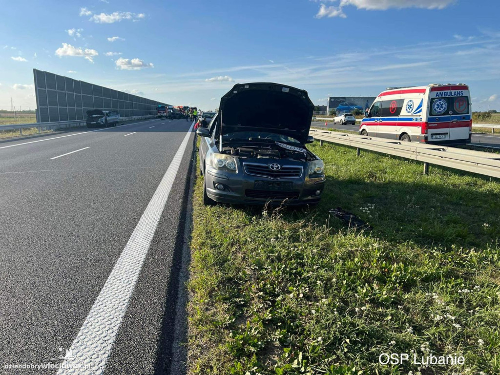 Na A1 zderzyły się cztery pojazdy