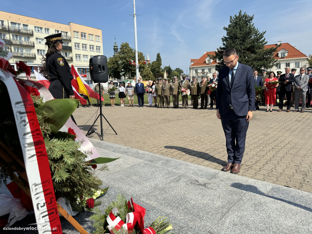 Rocznica 15.VIII: uroczystości na Placu Wolności