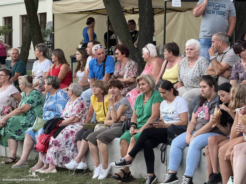 Piasek gwiazdą dożynek Brześcia Kujawskiego