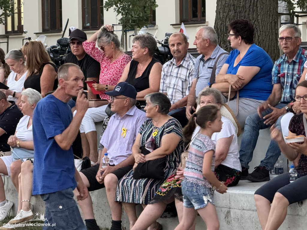 Piasek gwiazdą dożynek Brześcia Kujawskiego