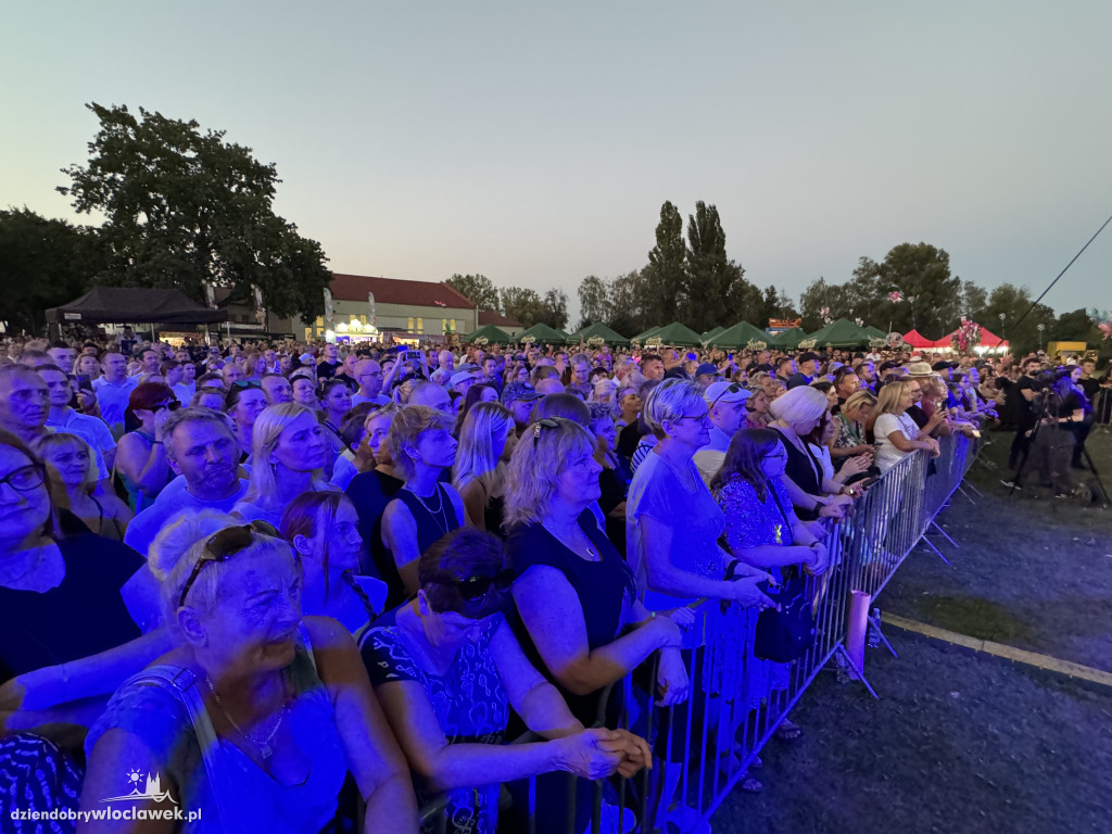 Piasek gwiazdą dożynek Brześcia Kujawskiego