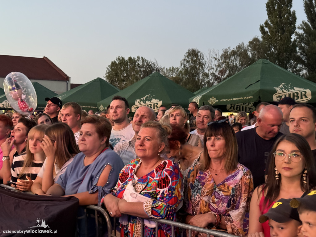 Piasek gwiazdą dożynek Brześcia Kujawskiego