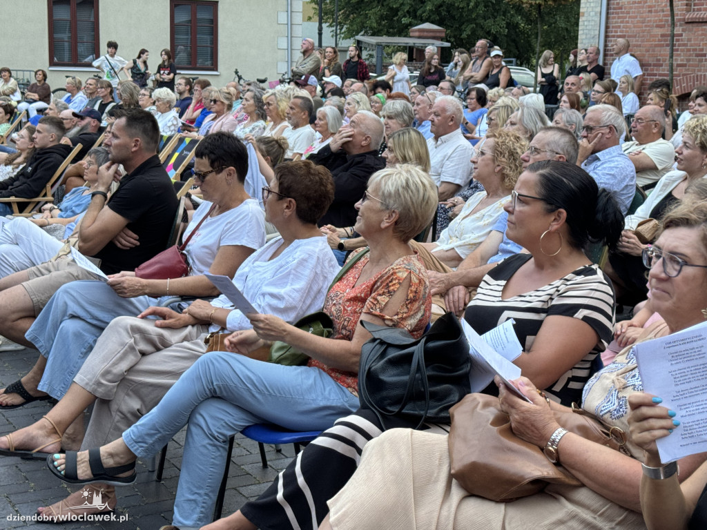 Koncert na leżakach: Przystanek Kultura