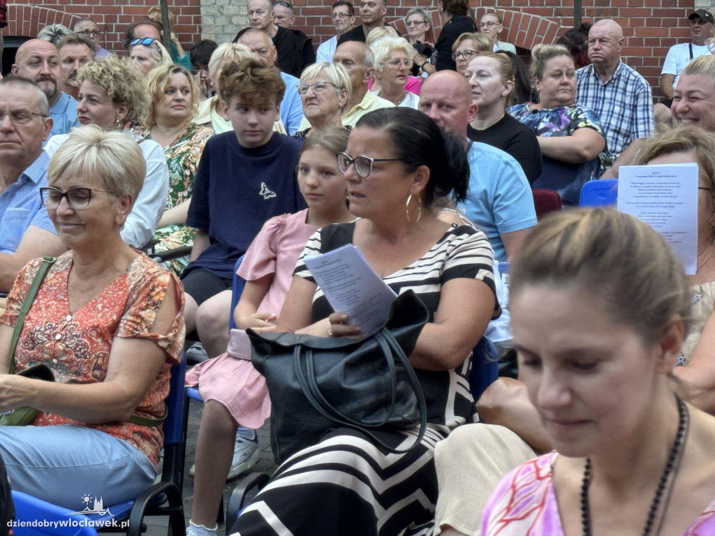 Koncert na leżakach: Przystanek Kultura
