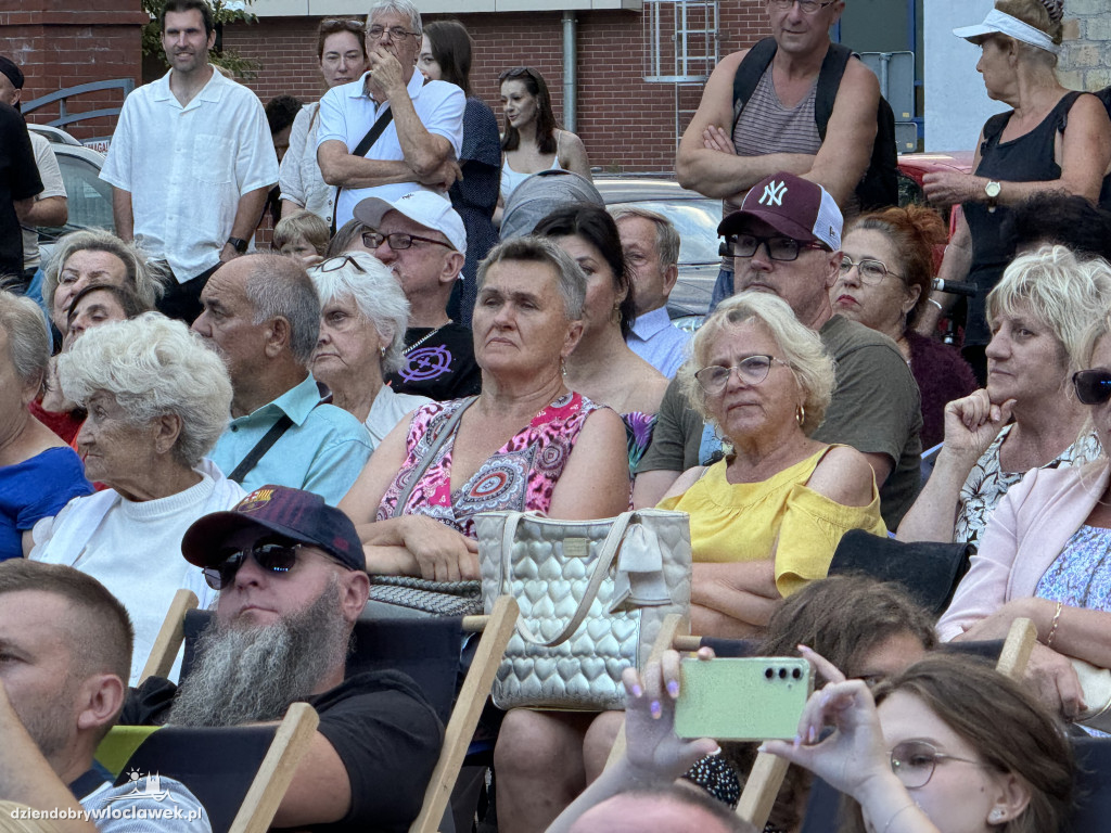 Koncert na leżakach: Przystanek Kultura