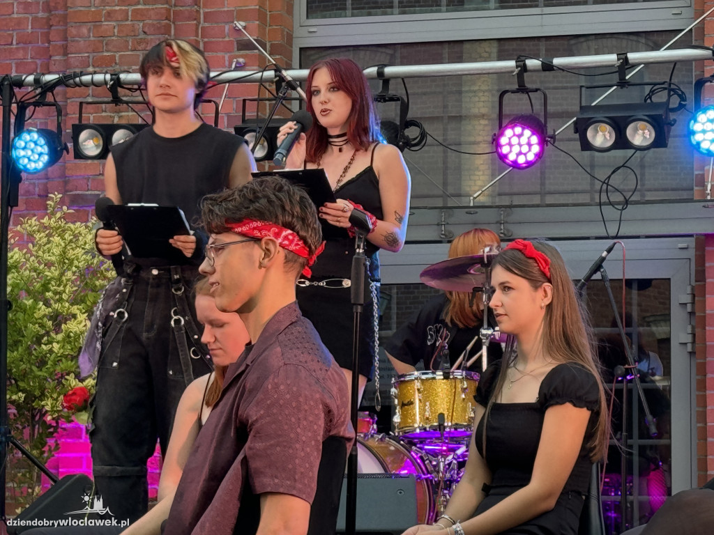 Koncert na leżakach: Przystanek Kultura