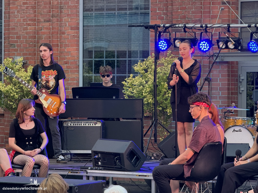 Koncert na leżakach: Przystanek Kultura