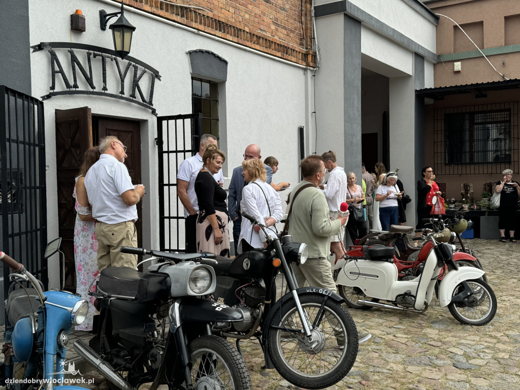 Fajansowy piknik