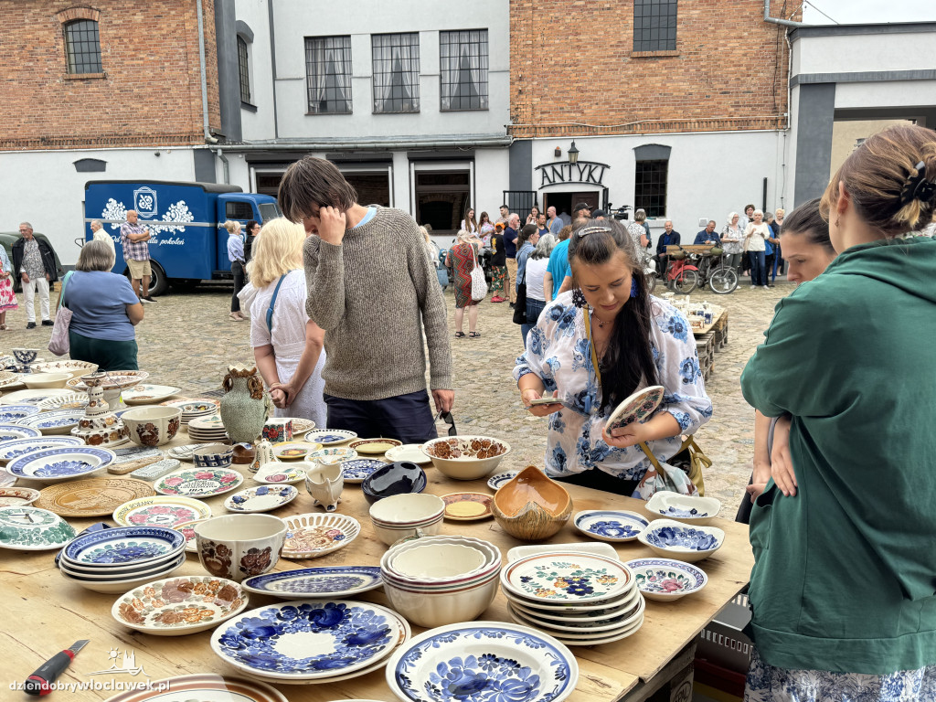 Fajansowy piknik
