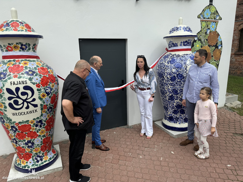 Nowe muzeum Fajans Apartament