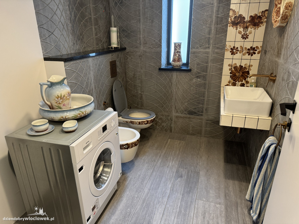 Nowe muzeum Fajans Apartament