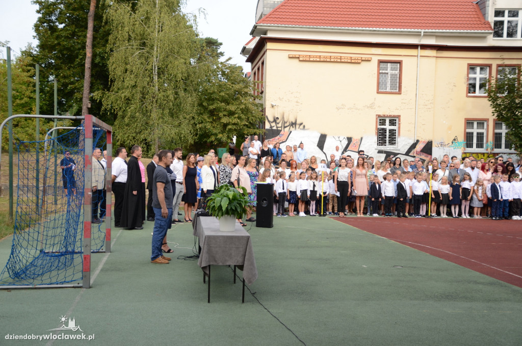 Rozpoczęcie roku w SP nr 19 w Michelinie